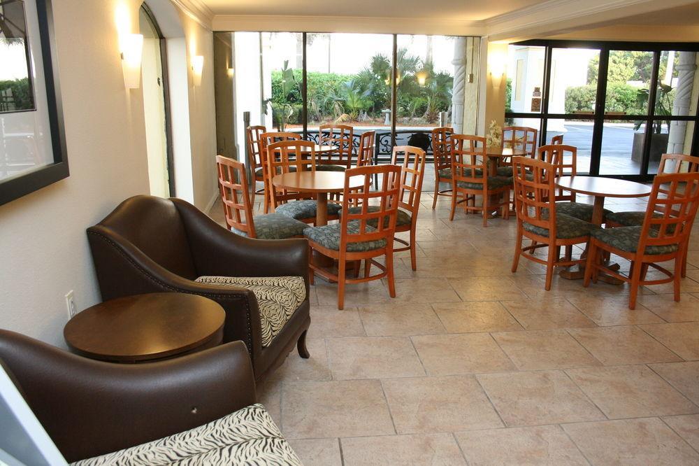 Days Inn By Wyndham Neptune Beach Jacksonville Beach Exterior foto