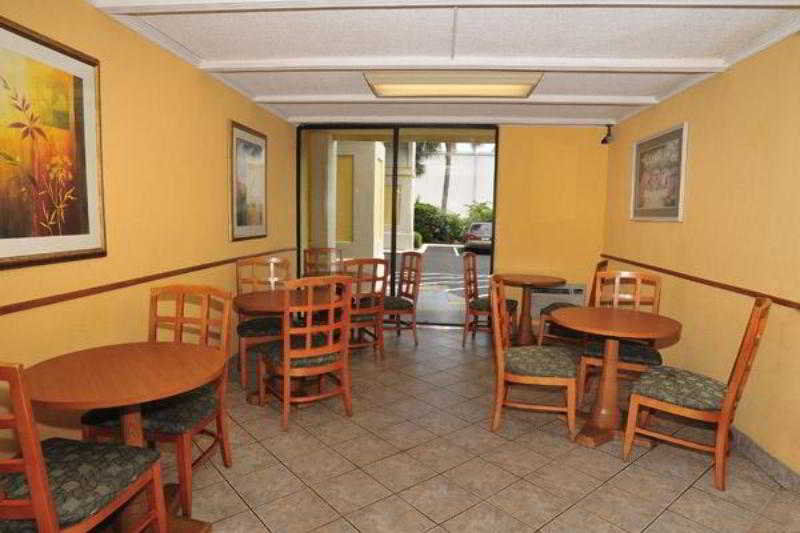 Days Inn By Wyndham Neptune Beach Jacksonville Beach Exterior foto