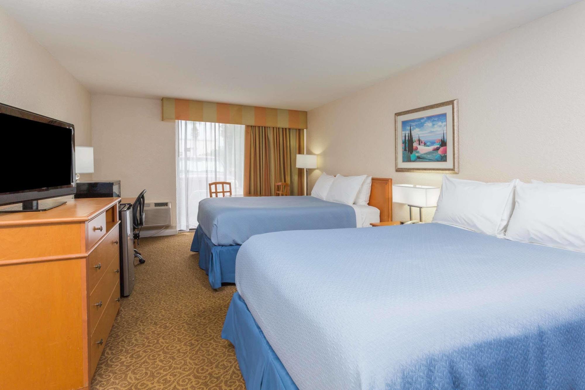 Days Inn By Wyndham Neptune Beach Jacksonville Beach Exterior foto
